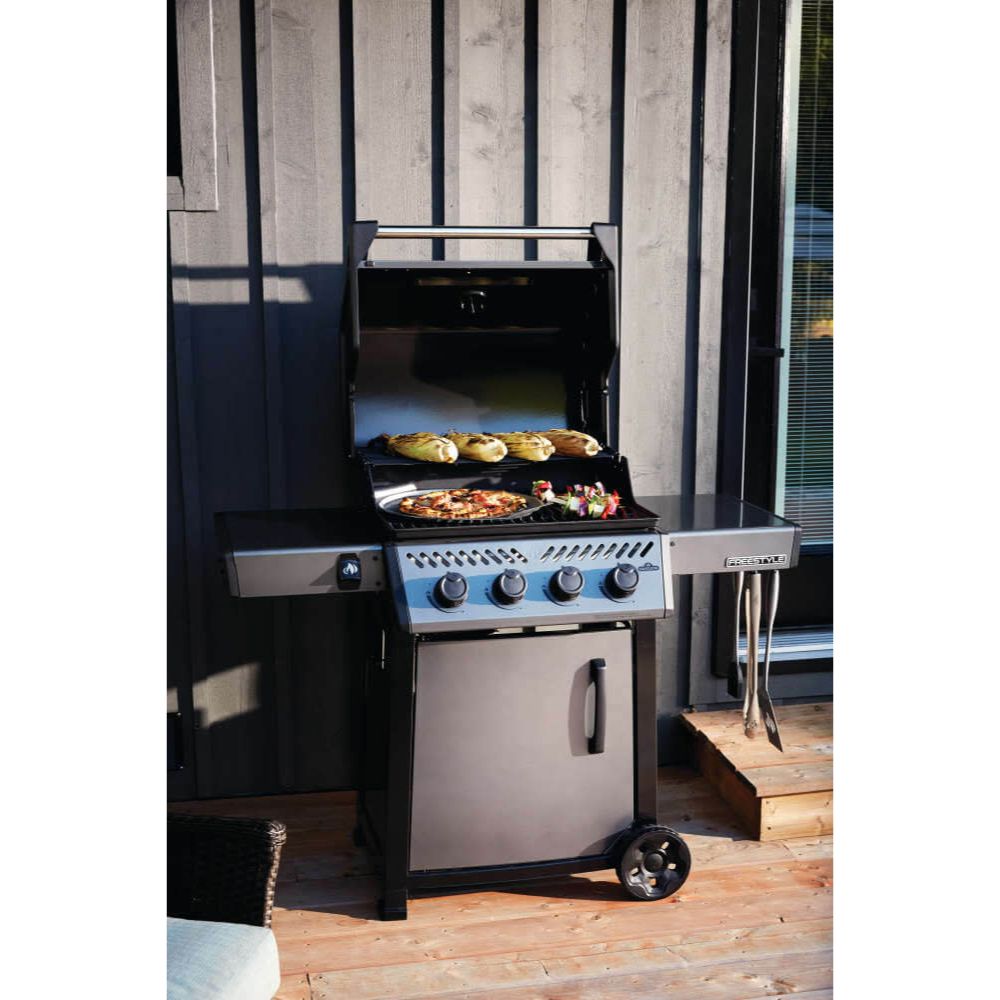 Napoleon Freestyle 425  Graphite Grey Gas Grill (4 Burner)