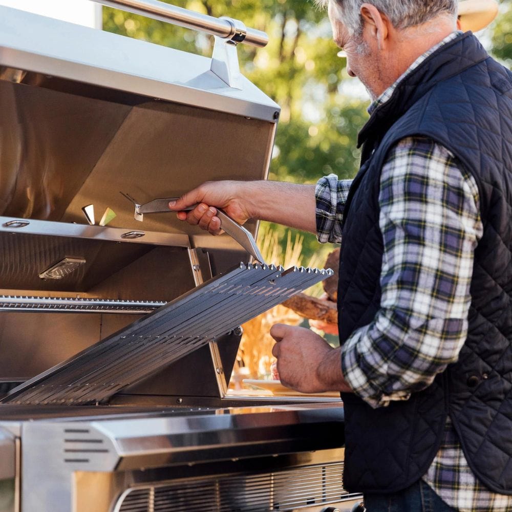 Muscle 54" Hybrid Grill (8 Burner) by American Made Grills Ligestyle Tools