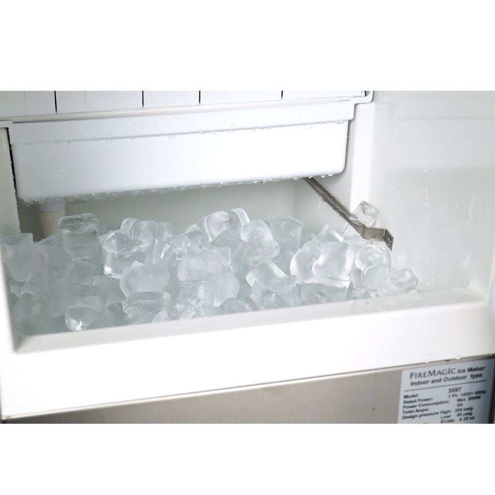 Fire Magic 15" Outdoor Ice Maker (with Reversible Door Hinge) Lifestyle