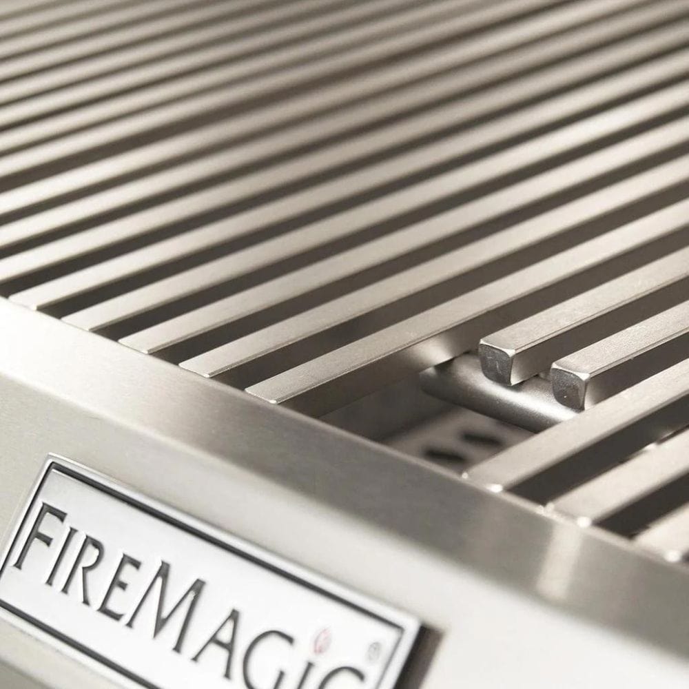 Fire Magic Aurora A660s 30" Freestanding Gas Grill w/ Analog Thermometer (3 Burner) Diamond Sear Cooking Grids