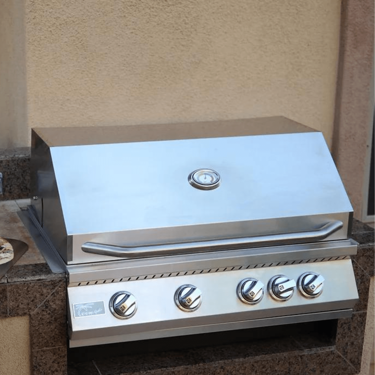 Easy to clean with quality stainless steel