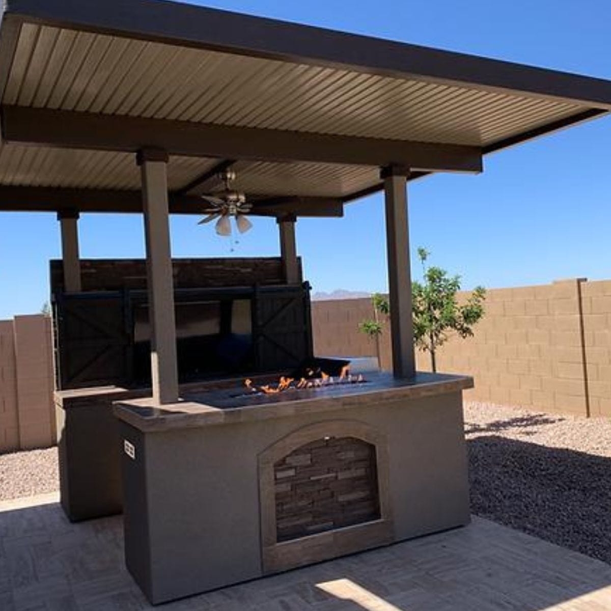 This BBQ Island has everything you need to entertain your guests.