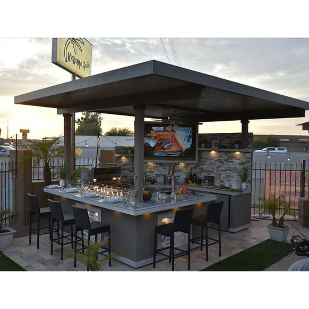 This outdoor kitchen has everything you need to host the best outdoor BBQ's.