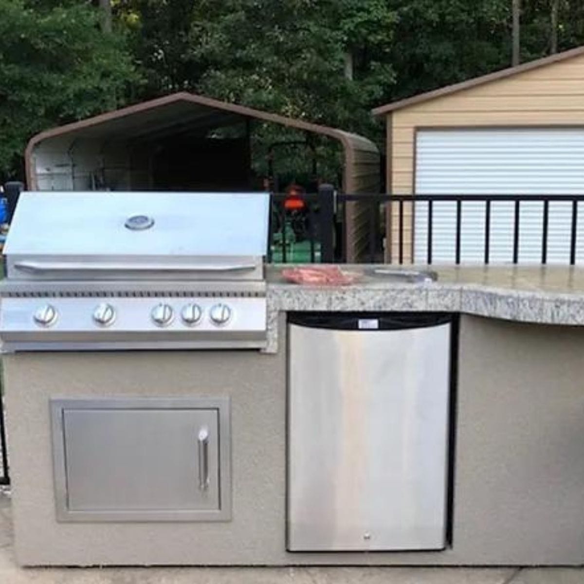 The great benefits of buying Kokomo Maui 7'6" BBQ Island With 33" Round Bar on one end Led Lights and Built In BBQ.