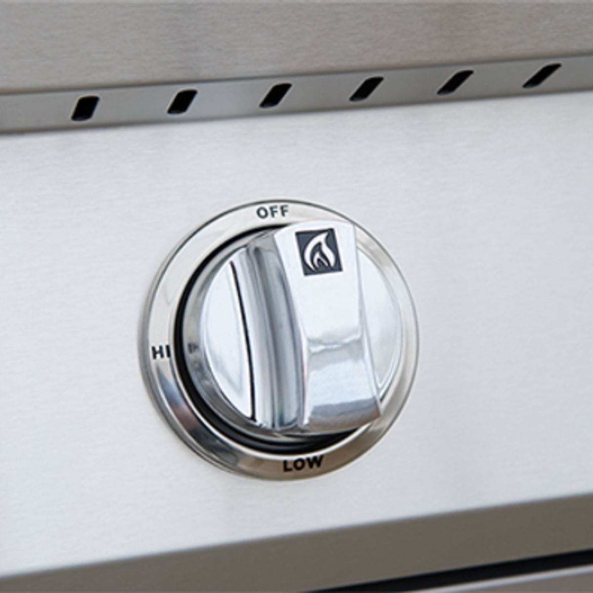  Ignition is made easy with push and turn knobs 