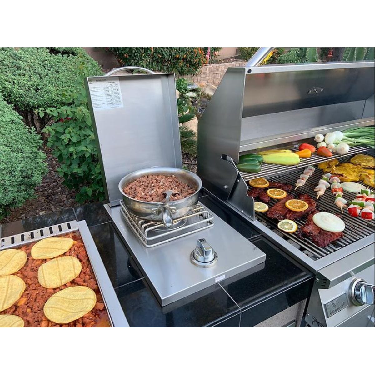 Triple Enclosed Drawers under Side Burner