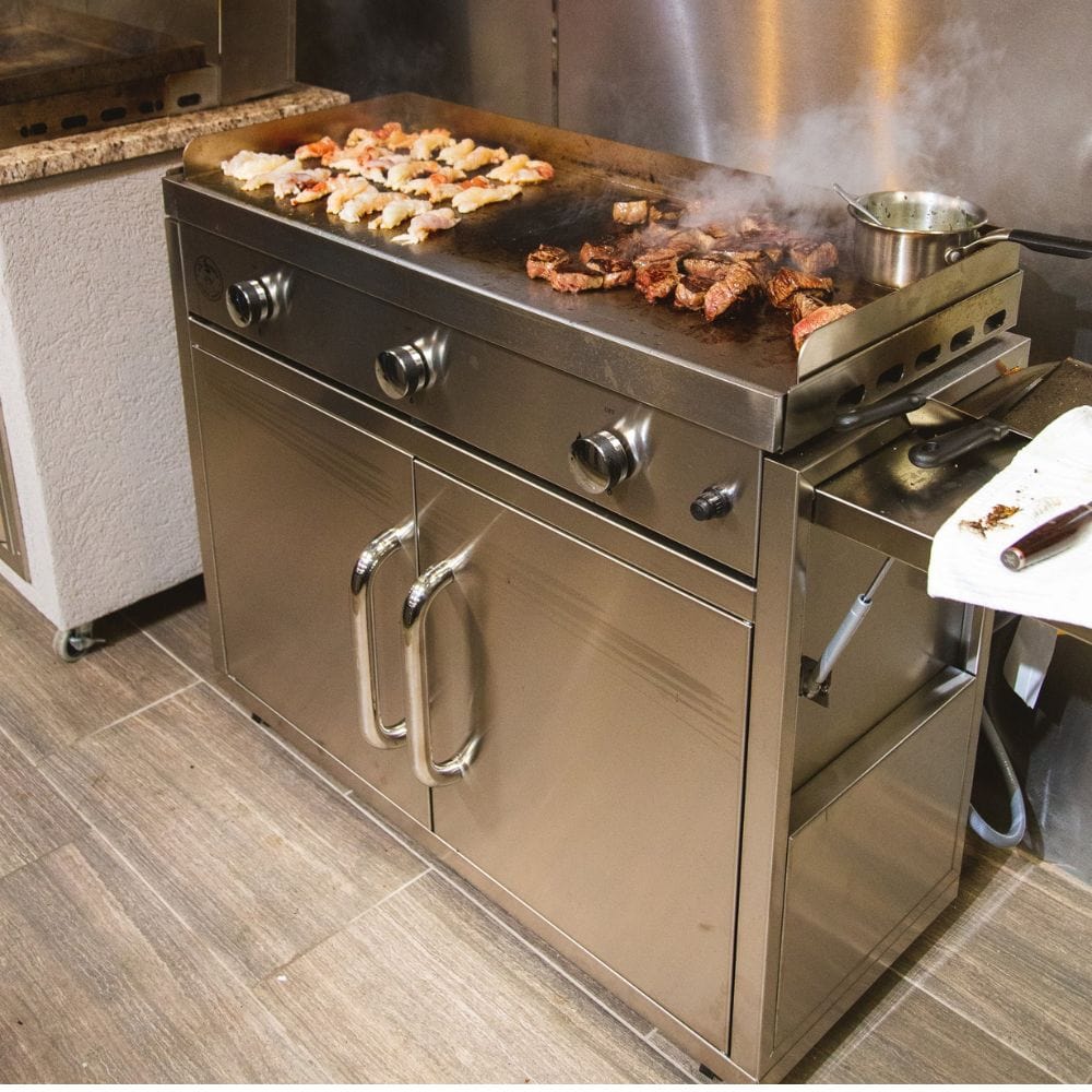Le Griddle The Big Texan 41" Built-In Gas Griddle (3 Burner)