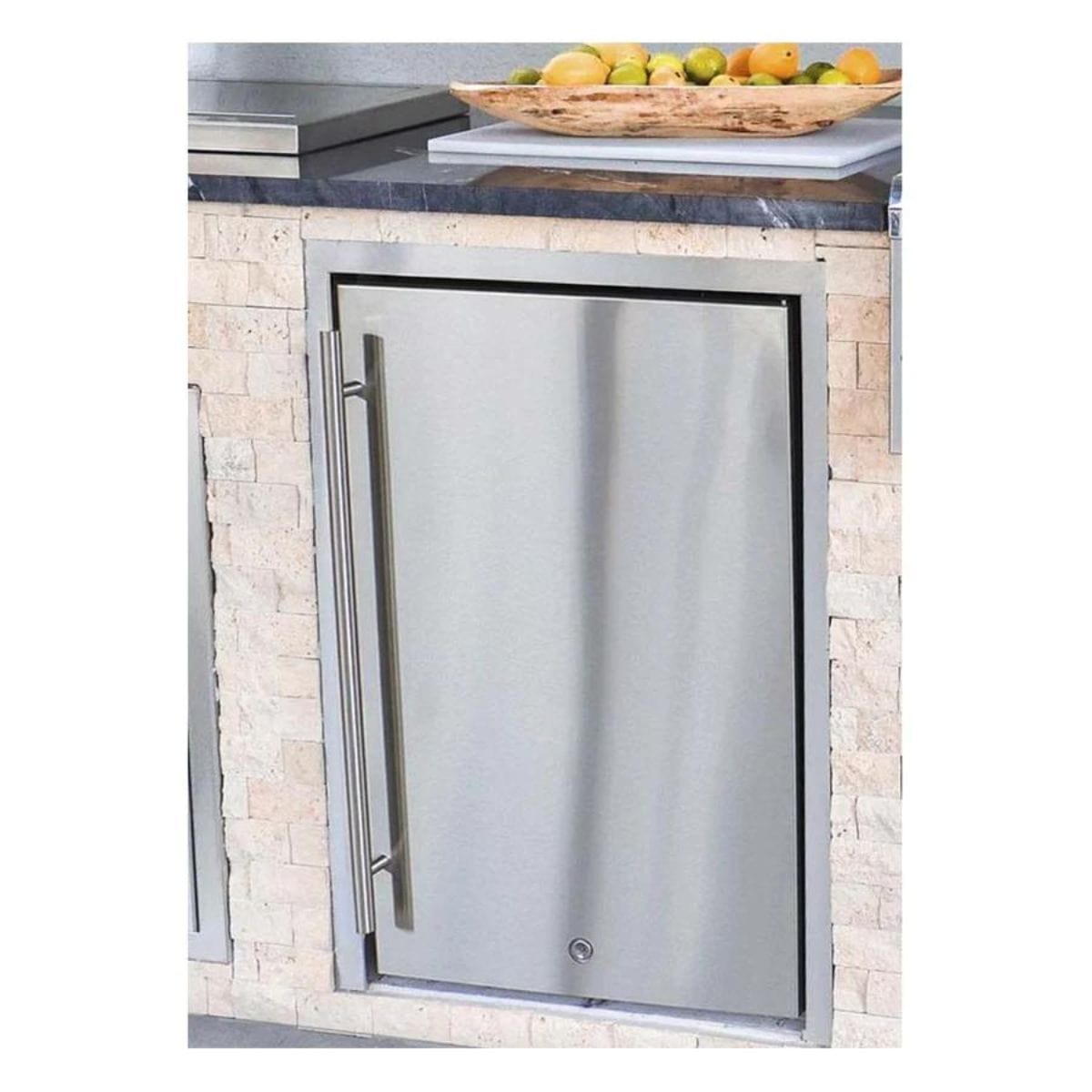 Built with 304 stainless steel