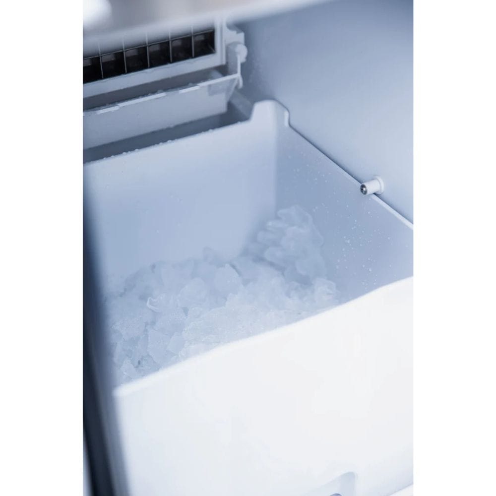 Summerset 15" UL Outdoor Rated Ice Maker w/ Stainless Door 3