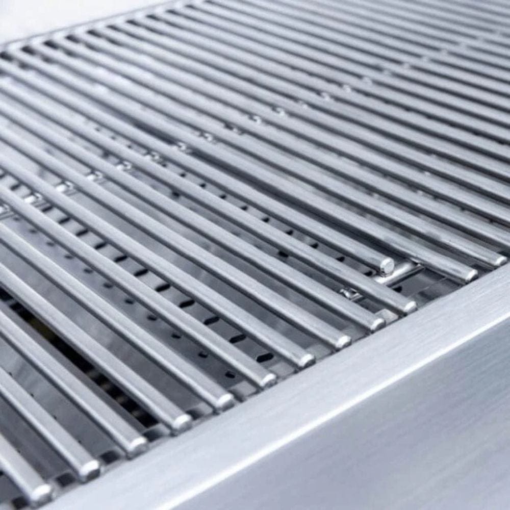 Summerset Sizzler 32" Built-In Gas Grill with Analog Thermometer (4 Burner)